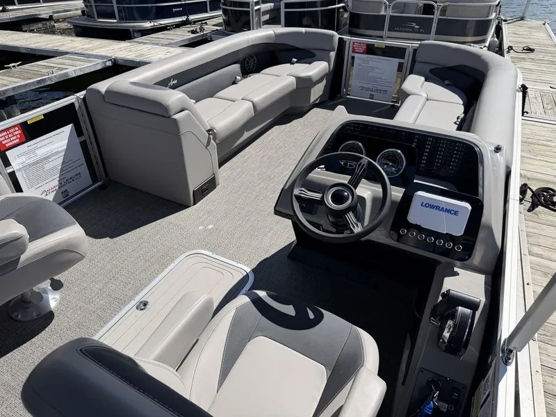Slide: The Image of Barletta Boats A24QC Triple-Toon 2026 - 22