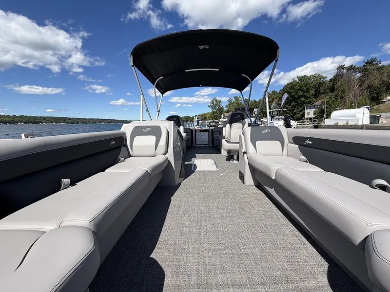 Slide: The Image of Barletta Boats A24QC Triple-Toon 2026 - 32