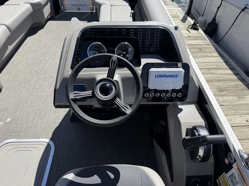 Slide: The Image of Barletta Boats A24QC Triple-Toon 2026 - 23