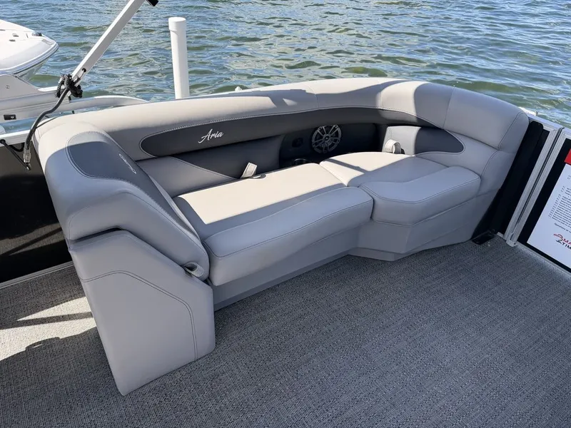 Slide: The Image of Barletta Boats A24QC Triple-Toon 2026 - 15