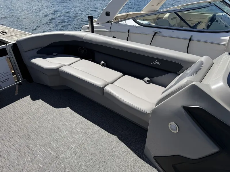 Slide: The Image of Barletta Boats A24QC Triple-Toon 2026 - 31