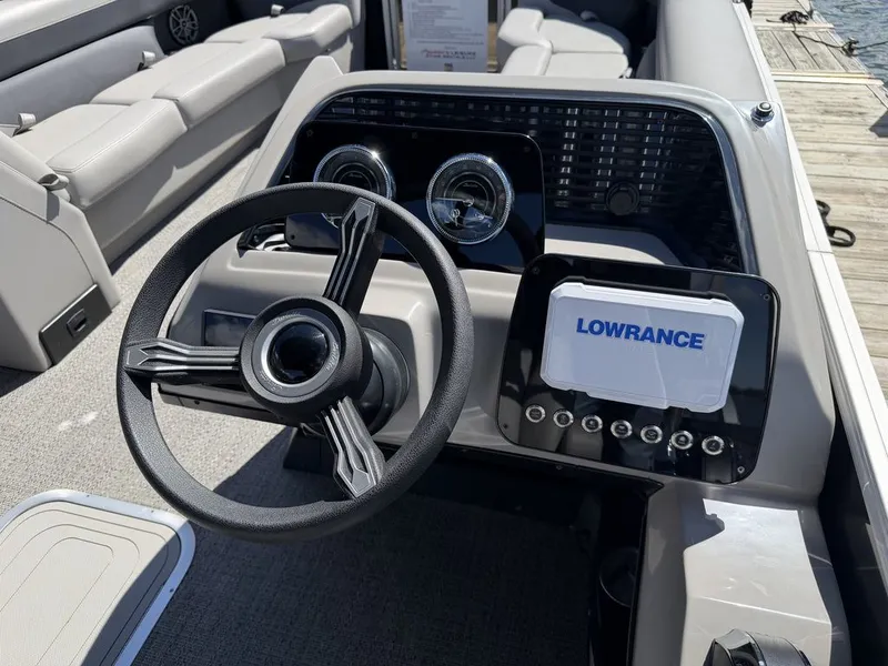 Slide: The Image of Barletta Boats A24QC Triple-Toon 2026 - 21
