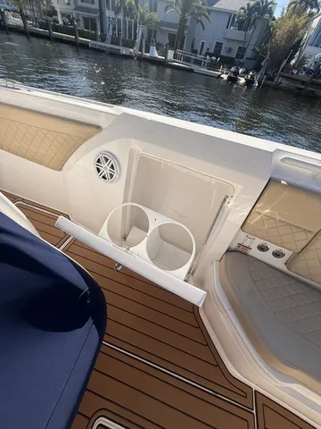 Slide: The Image of Intrepid 345 Nomad FE 34' Negotiable 2019 - 18
