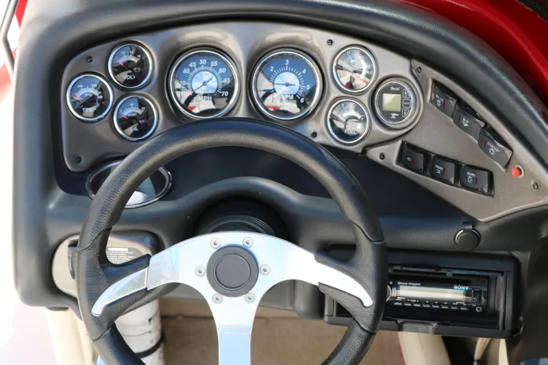 Slide: The Image of Crownline Boats 23 SS Lpx 2009 - 20