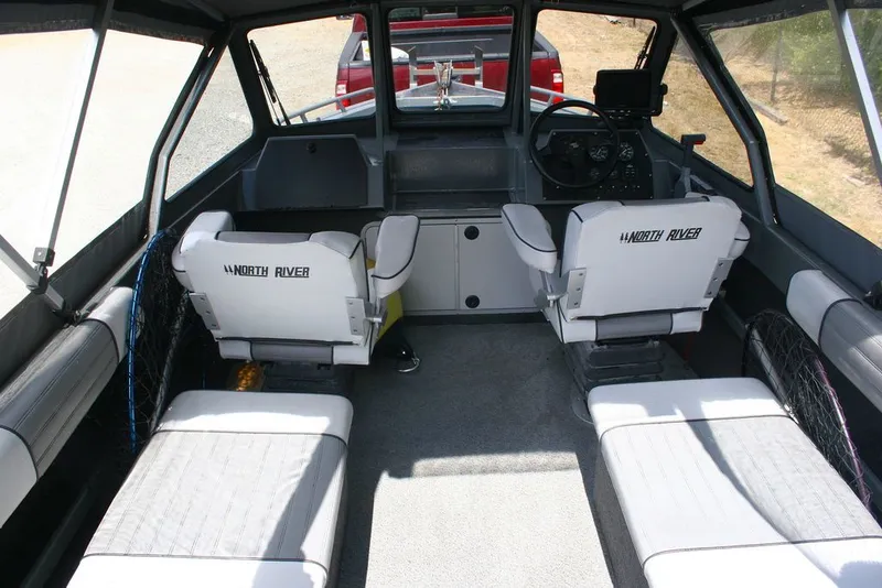 Slide: The Image of North River 20 Seahawk 2004 - 4