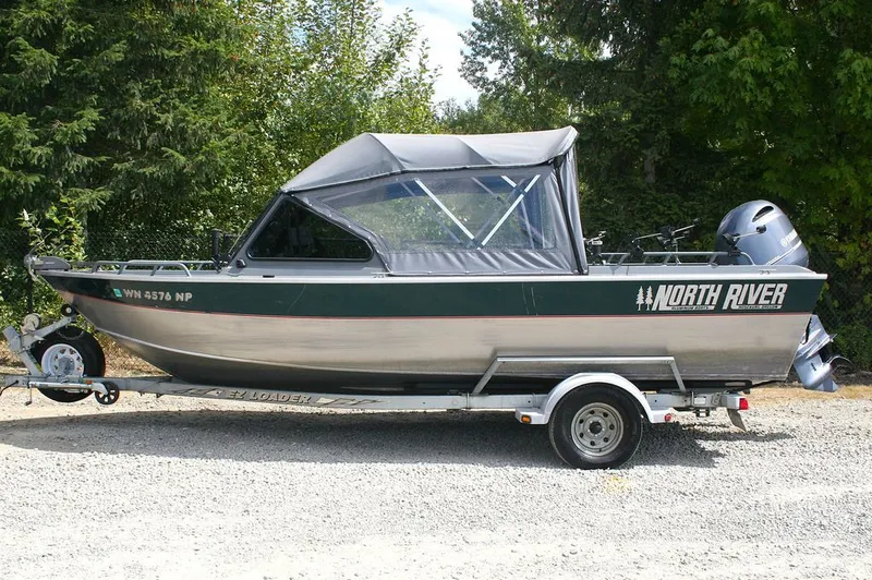 Slide: The Image of North River 20 Seahawk 2004 - 1
