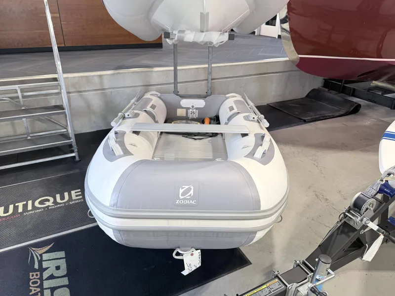 Slide: The Image of ZODIAC 310ALU 2023 - 1