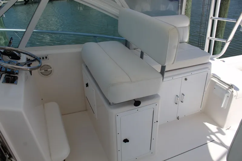 Slide: The Image of Cabo 32 Express 2005 - 27