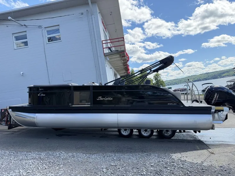 Slide: The Image of Barletta Boats Sanza 22UC 2027 - 5