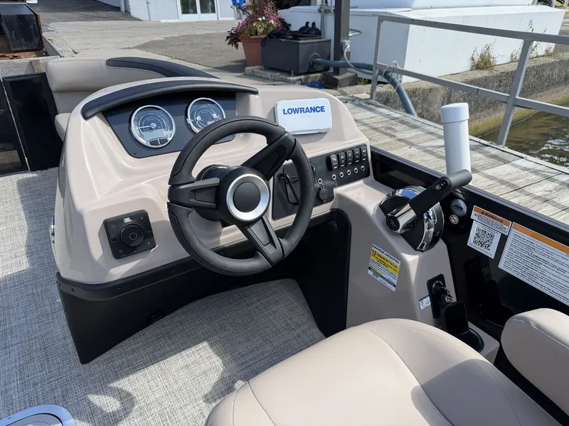 Slide: The Image of Barletta Boats Sanza 22UC 2027 - 18