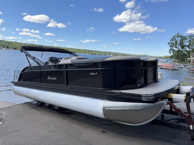 Slide: The Image of Barletta Boats Sanza 22UC 2027 - 1