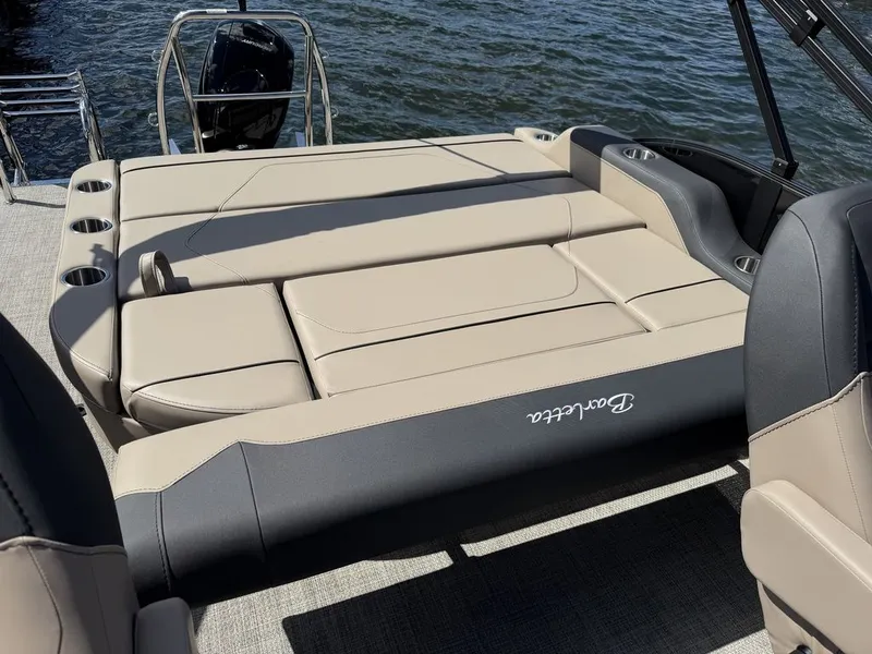 Slide: The Image of Barletta Boats Sanza 22UC 2027 - 25