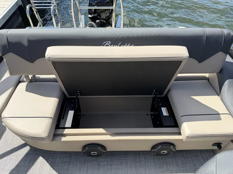 Slide: The Image of Barletta Boats Sanza 22UC 2027 - 28