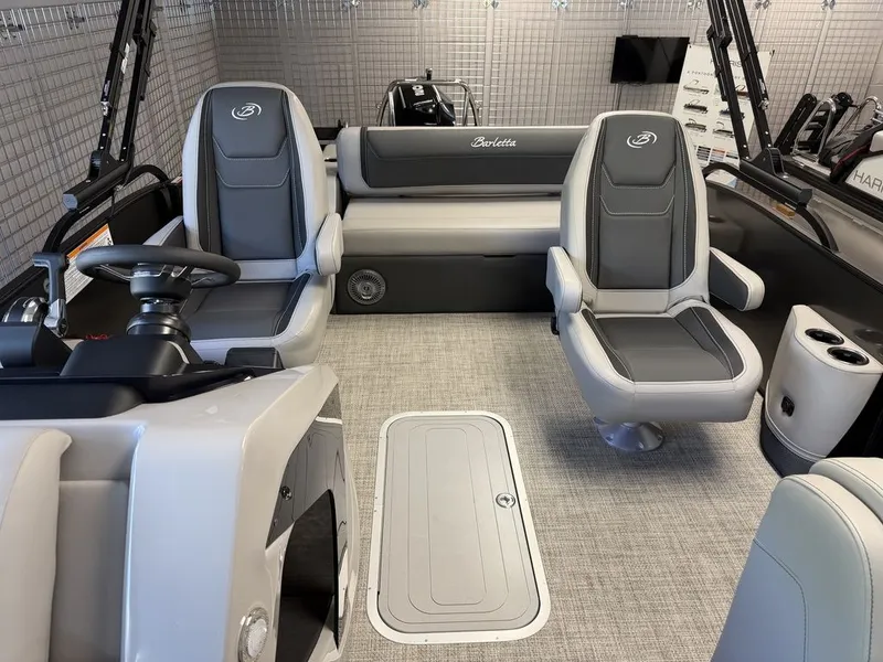 Slide: The Image of Barletta Boats C22UC 2027 - 30