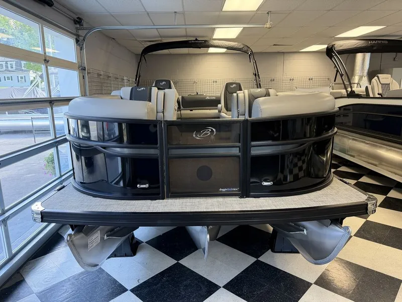 Slide: The Image of Barletta Boats C22UC 2027 - 3