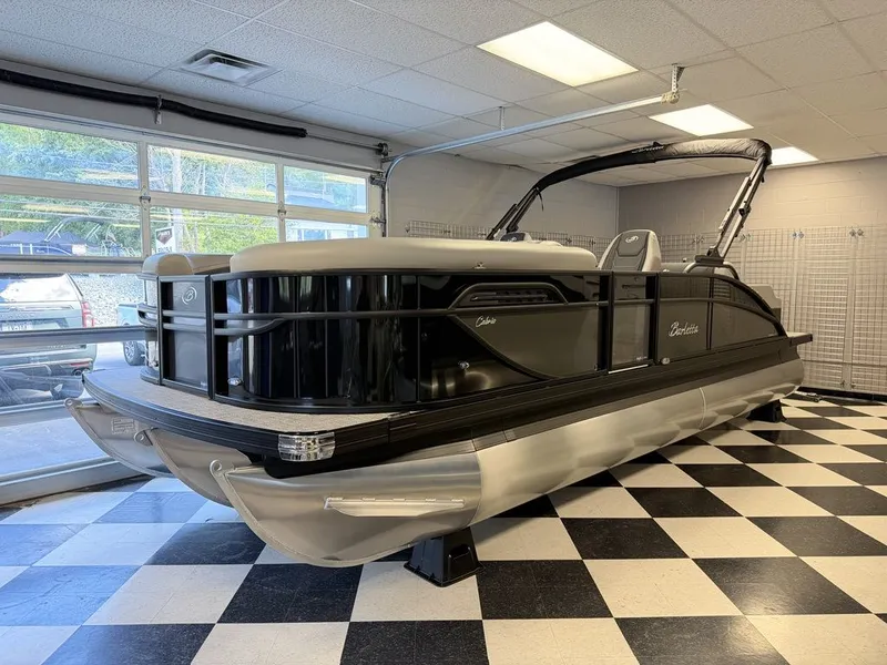 Slide: The Image of Barletta Boats C22UC 2027 - 2