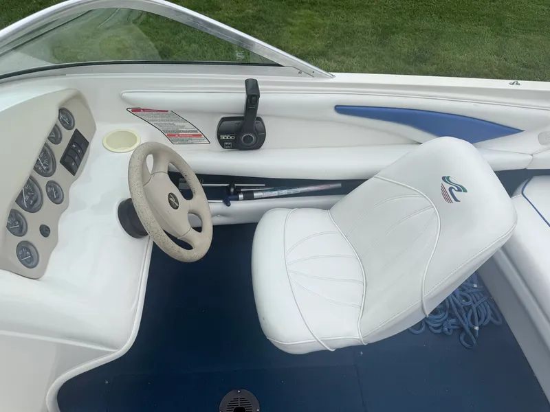 Slide: The Image of Sea-Doo 185 1997 - 22