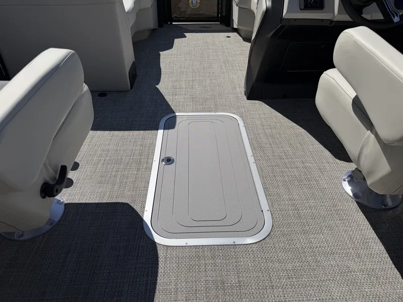 Slide: The Image of Barletta Boats A22UC 2027 - 33