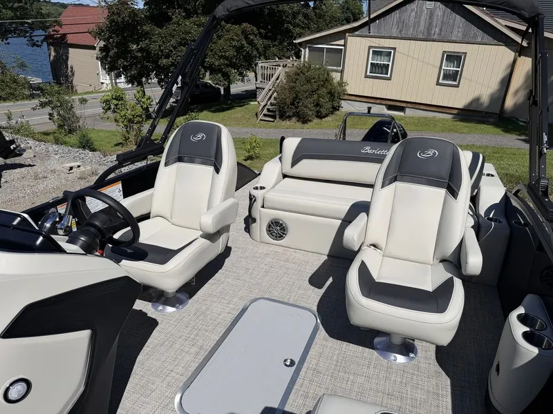 Slide: The Image of Barletta Boats A22UC 2027 - 44