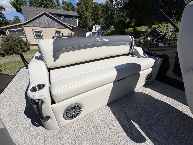 Slide: The Image of Barletta Boats A22UC 2027 - 24
