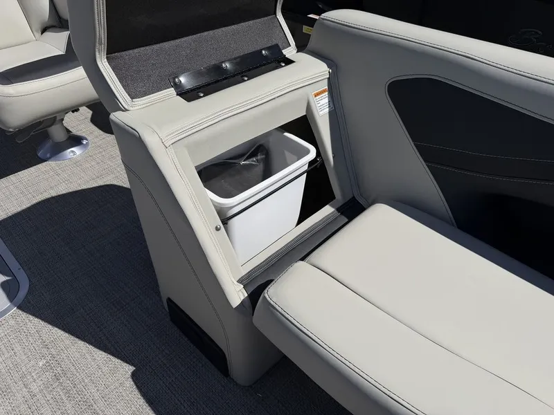 Slide: The Image of Barletta Boats A22UC 2027 - 43