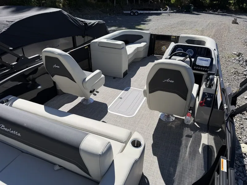 Slide: The Image of Barletta Boats A22UC 2027 - 37