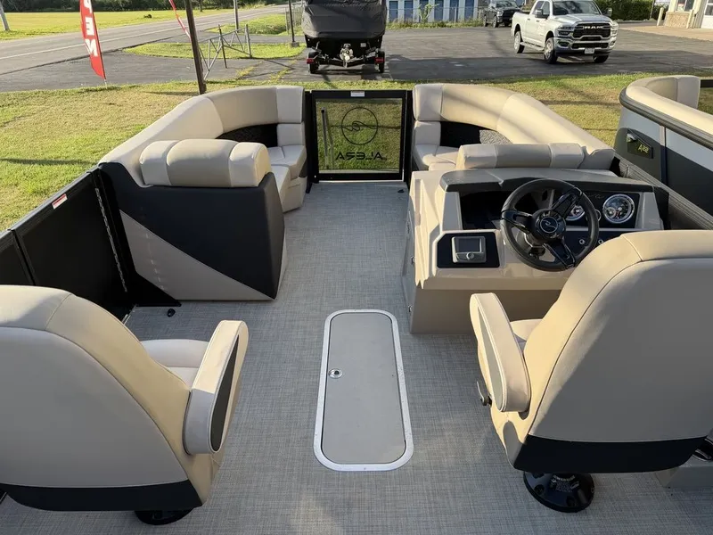 Slide: The Image of Alera Marine 22L 2027 - 32