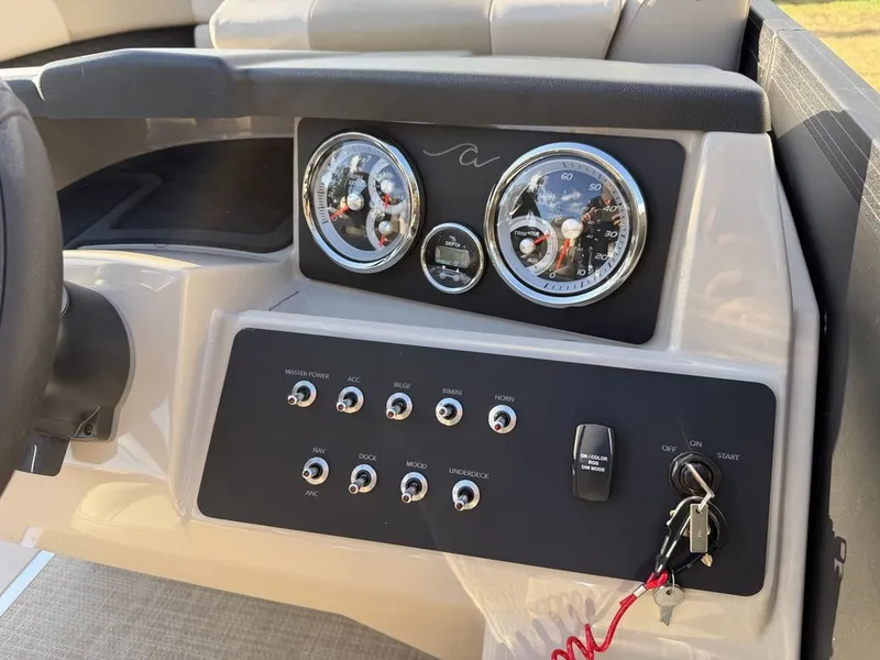 Slide: The Image of Alera Marine 22L 2027 - 31