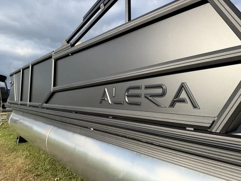 Slide: The Image of Alera Marine 22L 2027 - 7