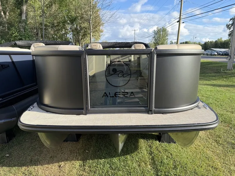 Slide: The Image of Alera Marine 22L 2027 - 3
