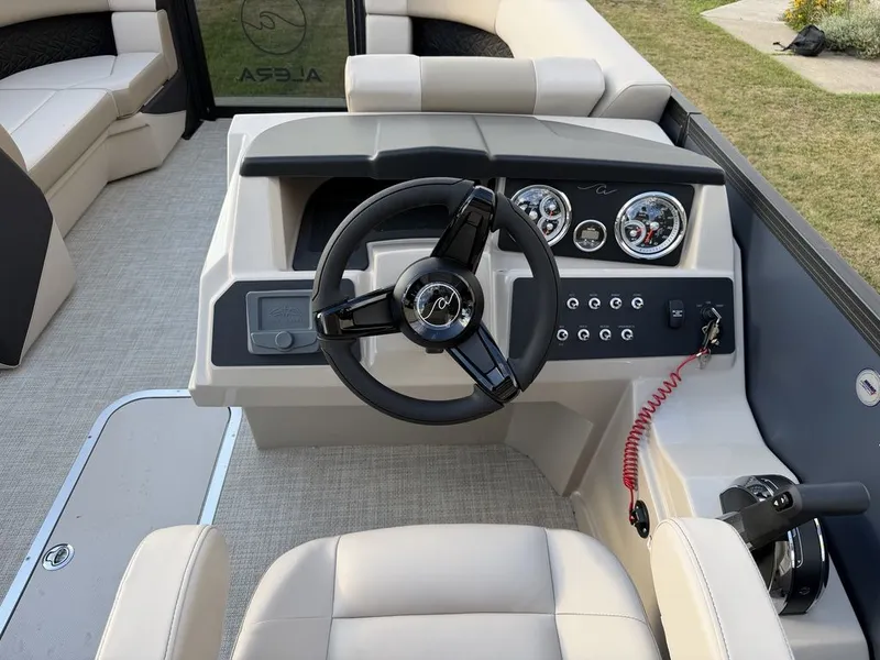 Slide: The Image of Alera Marine 22Q 2027 - 23