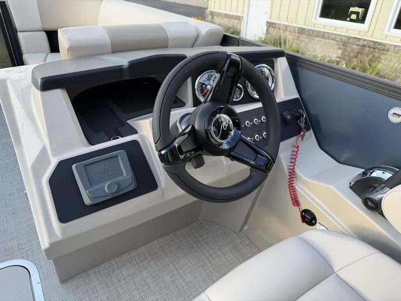 Slide: The Image of Alera Marine 22Q 2027 - 22