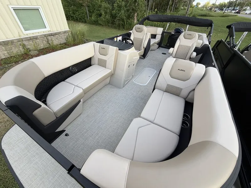 Slide: The Image of Alera Marine 22Q 2027 - 12