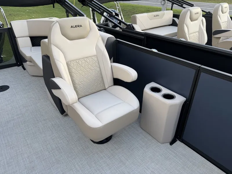Slide: The Image of Alera Marine 22Q 2027 - 18