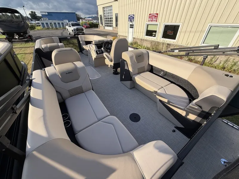Slide: The Image of Alera Marine 22Q 2027 - 37