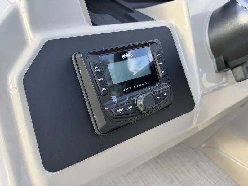 Slide: The Image of Alera Marine 22Q 2027 - 26