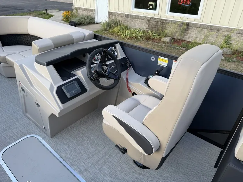 Slide: The Image of Alera Marine 22Q 2027 - 21