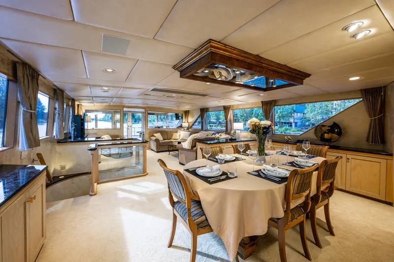 Slide: The Image of Broward Motor Yacht 1991 - 22