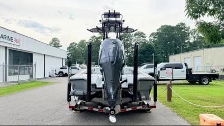 Slide: The Image of Pathfinder 2500 Hybrid 2026 - 2