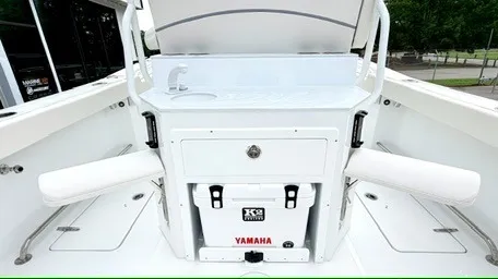 Slide: The Image of Sea Hunt Ultra 265 SE 2027 - 9