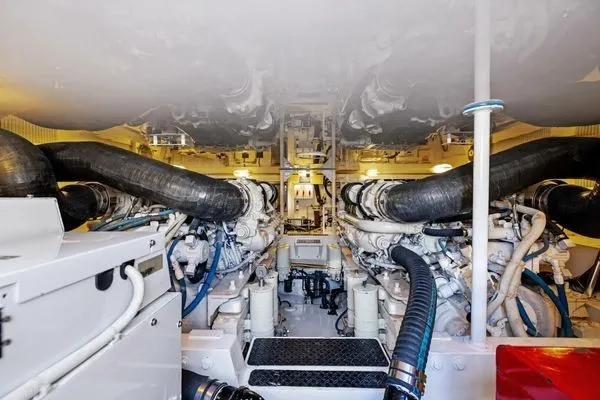 Slide: The Image of Viking 52 Convertible 2004 - 25