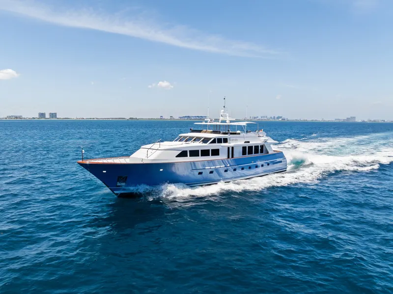 Slide: The Image of Burger Boat Company Raised Pilothouse 1998 - 92