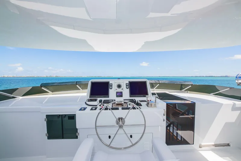 Slide: The Image of Burger Boat Company Raised Pilothouse 1998 - 43