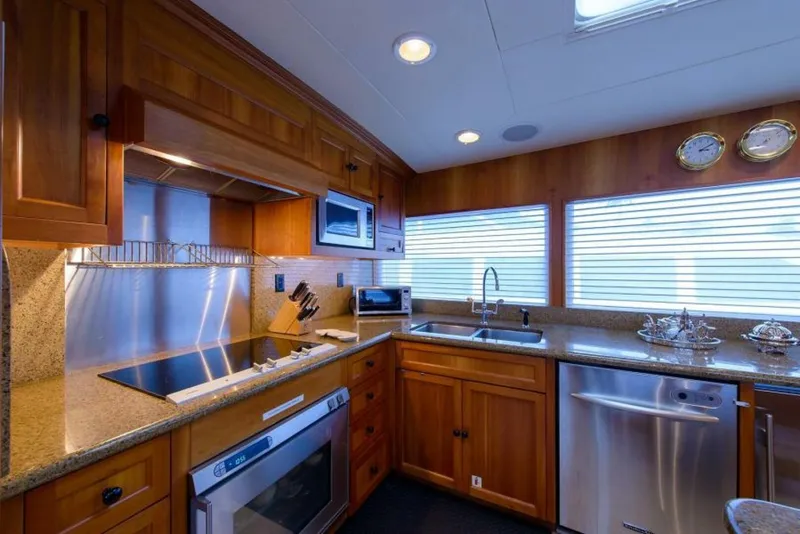 Slide: The Image of Burger Boat Company Raised Pilothouse 1998 - 16