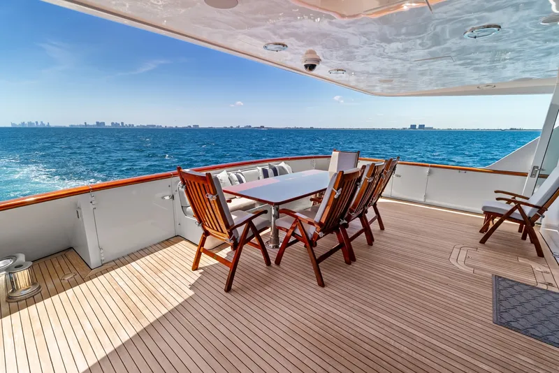 Slide: The Image of Burger Boat Company Raised Pilothouse 1998 - 83