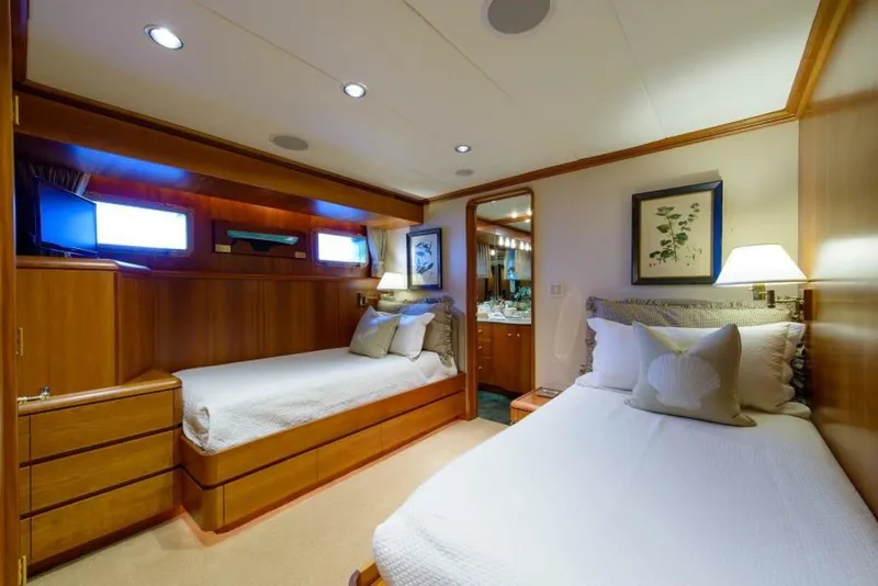 Slide: The Image of Burger Boat Company Raised Pilothouse 1998 - 44