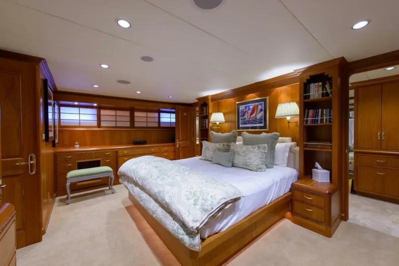 Slide: The Image of Burger Boat Company Raised Pilothouse 1998 - 30