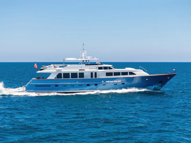 Slide: The Image of Burger Boat Company Raised Pilothouse 1998 - 94