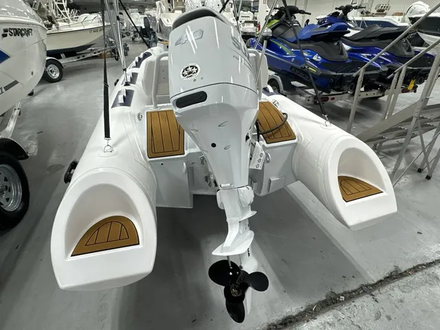 Slide: The Image of East Marine Boats Godiac Elite 390 2024 - 23