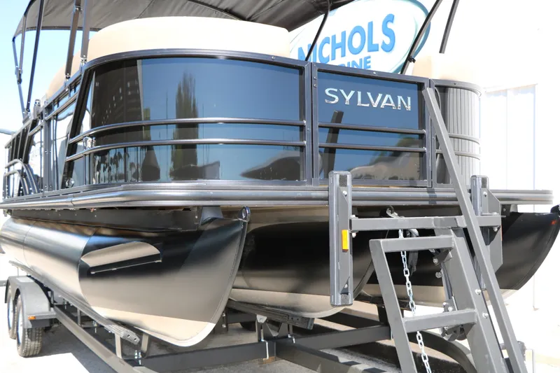 Slide: The Image of Sylvan Mirage X3 Party Fish Tri Toon 2026 - 3